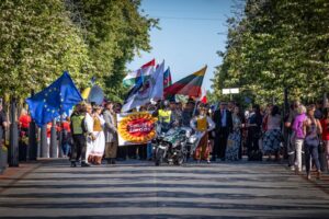 media-9939477d-a3be-4069-ab84-5716f0d7043f