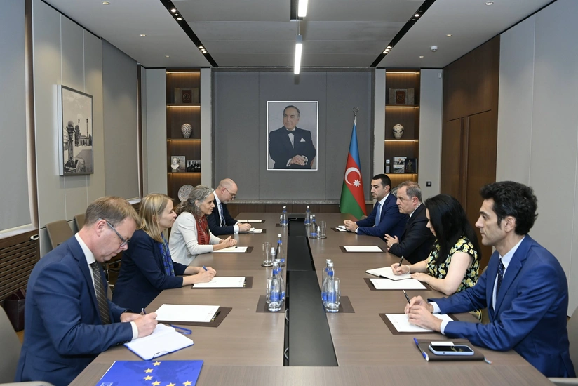 media-pm31adbu6dlilm0wwtgnejh81v4udzknwz1lb8a2_825