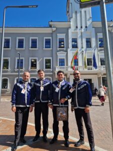 media-fb07d5f2-402d-4710-b480-22b35b0c54c8