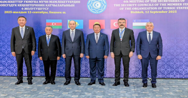 media-68c3ea43a5e2168c3ea43a5e22175766995568c3ea43a5e1e68c3ea43a5e20
