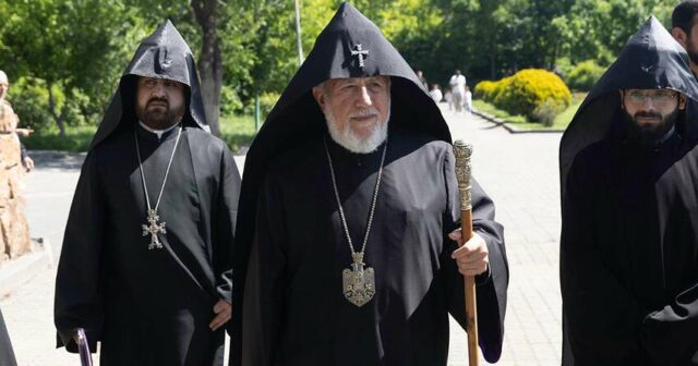 media-06112552e47dd4a8d24d018e7593d2c28dacfe