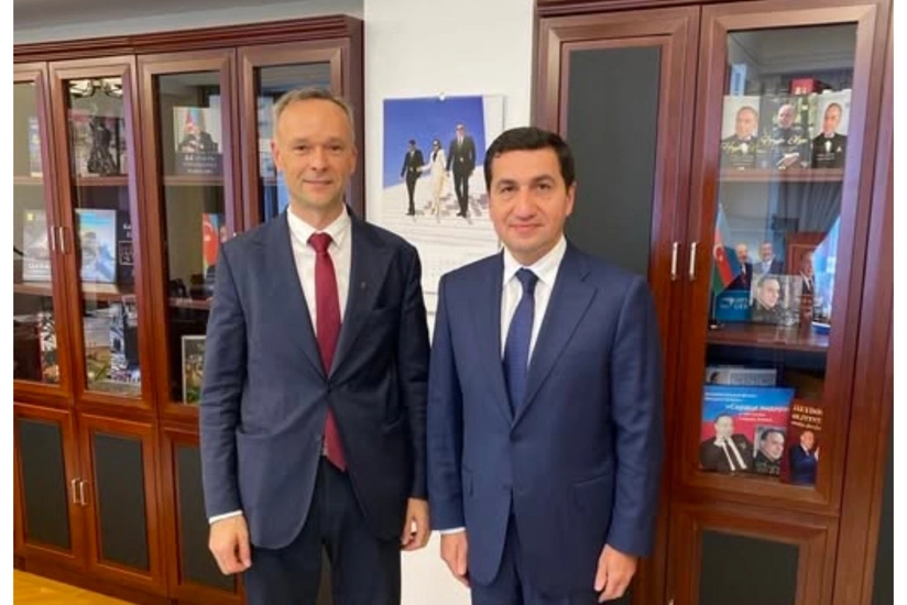 media-0rcfpq413ysw6iuffow3183rrnryrm6lkj6c9fxs_825