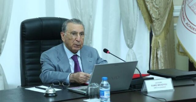 media-15dd575c76d59f66550cfcaff1cb0e42