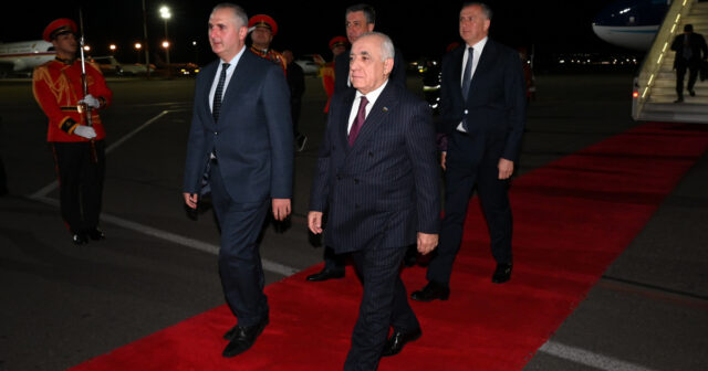 media-68f7d2ddcf57268f7d2ddcf573176107183768f7d2ddcf57068f7d2ddcf571