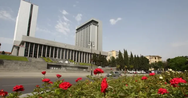 media-_99012875_gettyimages-115455914-1-jpg