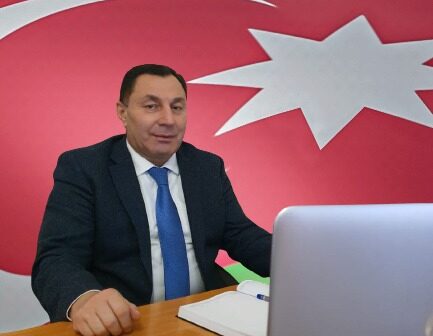 media-cb843fe5-1e6b-4cfb-81e4-215a27d7cbc0