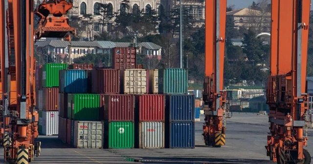 media-0f187a2f-f7c8-398a-beb0-b3843fb5b36c_825