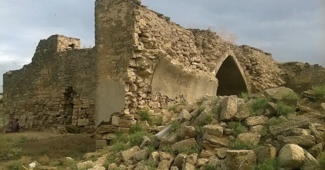 media-1280px-sah_sultan_huseyn_mescidi_1