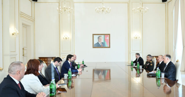 media-1762507844666243129_1200x630