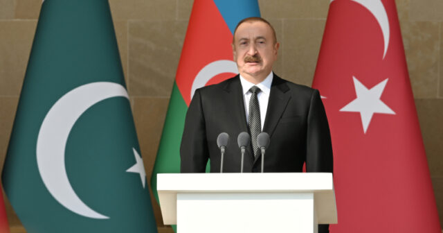 media-1762594405402888629_1200x630