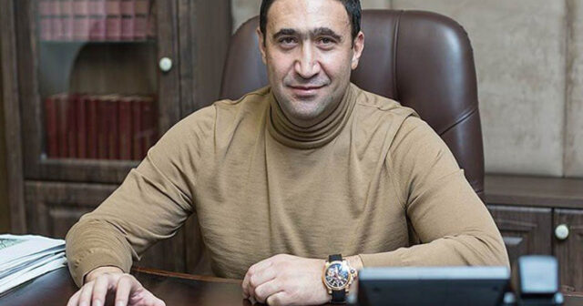 media-1763216284_69188a9bd8e1f69188a9bd8e20176321602769188a9bd8e1d69188a9bd8e1e