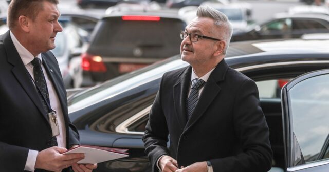 media-1763634618-756522698797653