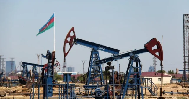 media-5b234843-cec0-38da-9005-d9c97ce8e618_825