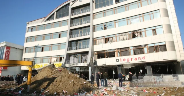 media-ik5nrg7mb4zrq2d9xs5parsmxieocej5uxja5dxd_825