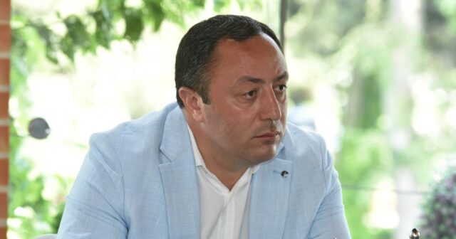 media-az-rbaycan-xalqi-mayasi-nifr-tl-yogrulmus-d-yisikliyi-r-dd-edir_1