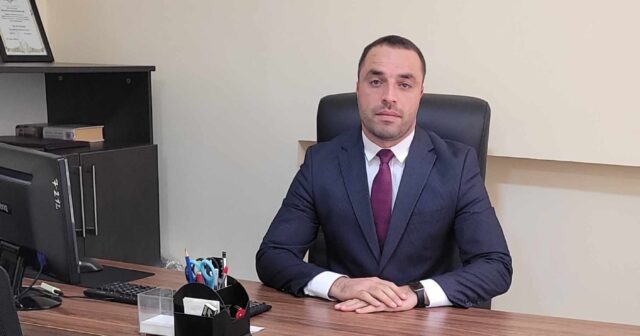 media-f271b85a-df00-4e0d-99af-03d9120bce62