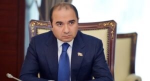 media-00f468bb-5052-4e9a-bafb-3b5ce757ac14