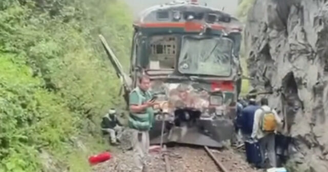 media-20251230perutraincollission