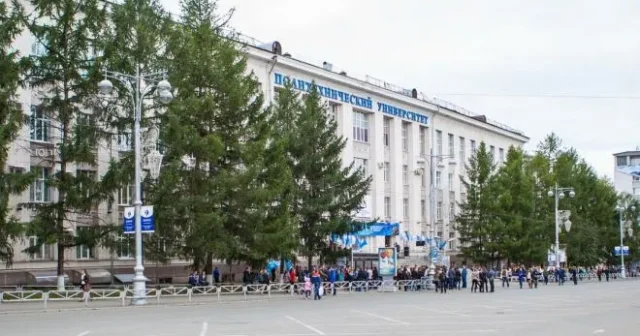 media-660_464_permskij