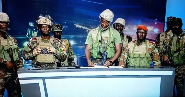 media-g7jsikfwaaaat1n