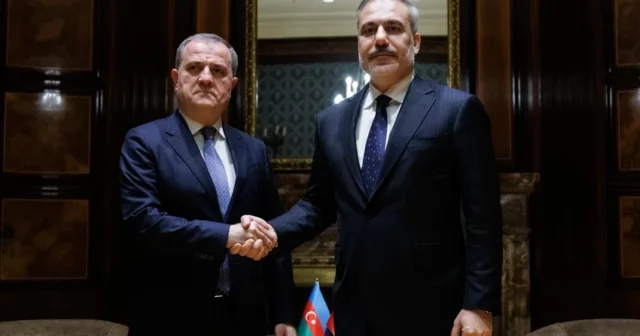 media-qpz0gcl0pypcglllxmu0uu5e9zccuandxlovxlir_850