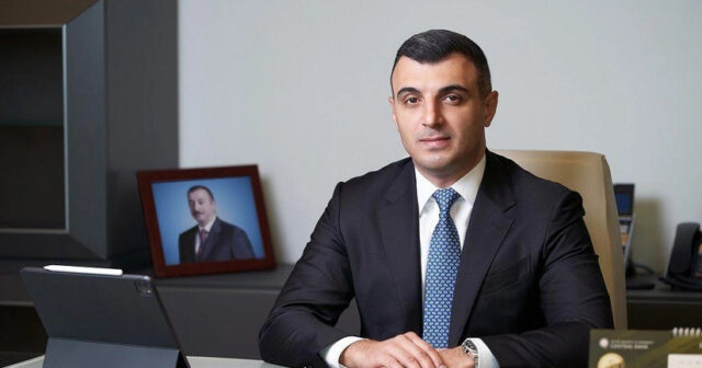 media-c0295a10cca053f1d0651f94011592b0