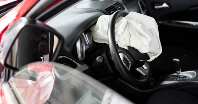 media-iihnwm7womsy8emml7nephrsg3rovtewpm3dzntr_825