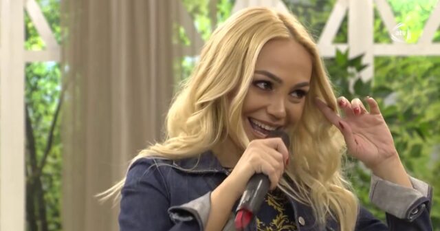 media-photo_5352601180623801227_y