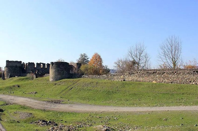 media-photo_5352601180623801285_x