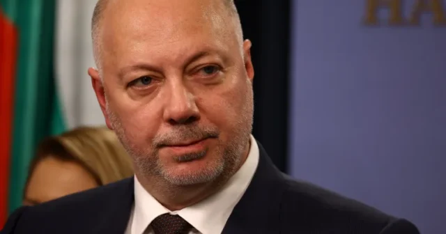 media-reuters_693ad297-1765462679