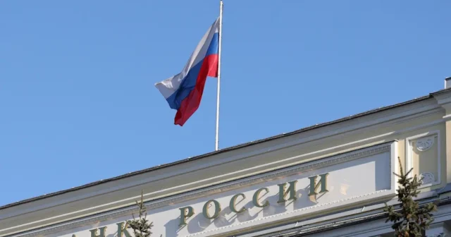 media-russian_bloomberg_20251212181732_bloomberg