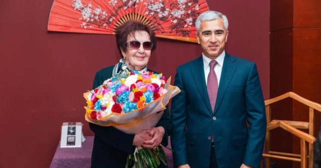 media-xmk2sqdxmzzfx4mwjy7sdt7qxs9urwnt4hrm1a5x_1200