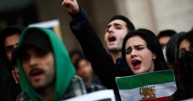 media-e25f26fe-3e2f-431a-8e02-c80071fbb771