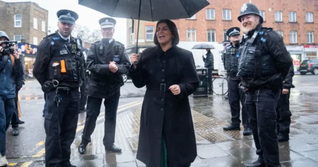 media-shabana-mahmood-with-police-officers-1