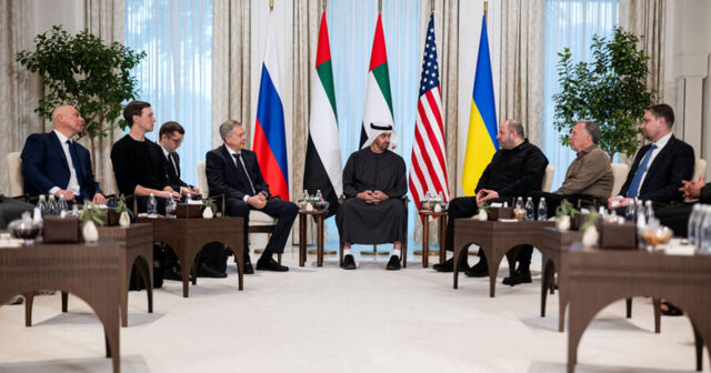 media-upload-2026-01-23t190817z_54335998_rc217ja1n0dx_rtrmadp_3_ukraine-crisis-russia-emirates-talks-pic_32ratio_900x600-900x600-2442
