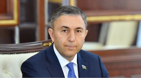 media-1764660124_15966119331585553721-586565-millimeclis-450x250