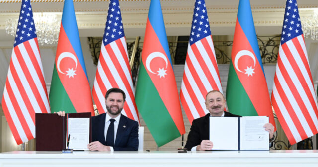 media-698c4746130b3698c4746130b41770800966698c4746130b1698c4746130b2