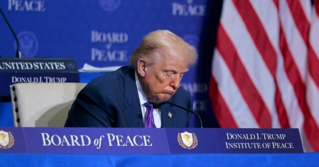 media-d325f701-c0e3-4633-8e08-7d3e4f477db4