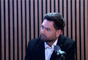 media-photo_5253927390784721320_y