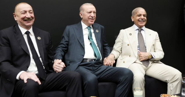 media-1776452303_1776446082_2eaabc3281ee63d2f0725c5bcaf8533c