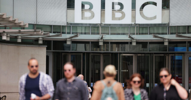 media-2023-07-12t140726z_1673828067_rc2n12apogzt_rtrmadp_3_britain-bbc-2048x1335