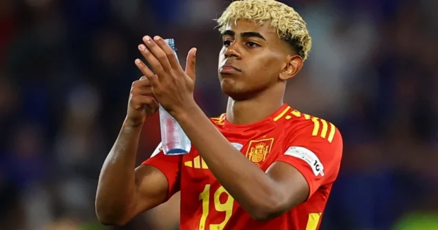 media-6e9f7b31e70148d8adbea3429bd3e5a5