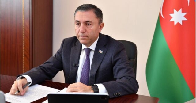 media-8620005a163765299451919612910794313