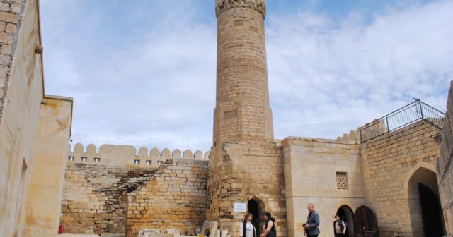 media-photo_5366181403357287456_w