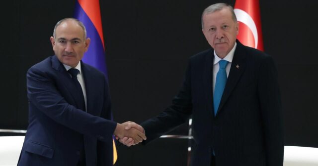 media-erdogan-pasinyan-aa-2465752