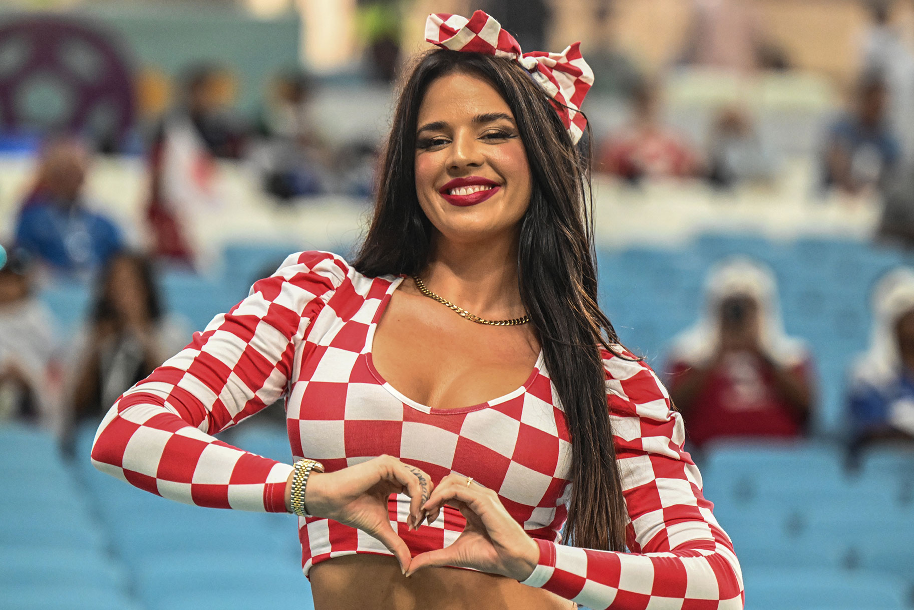 media-world-cup-fan-ivana-knoll2