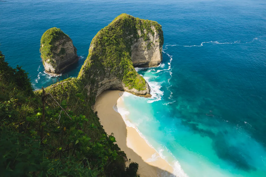 media-kelingking20nusa20penida-gettyimages-1174369077