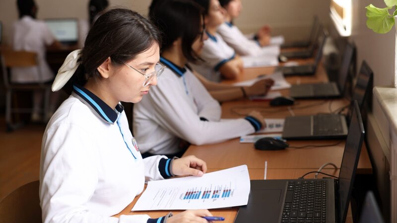 media-reqemsal-bacariqlar-temayullu-10-cu-siniflere-qebul-ucun-onlayn-imtahan-kecirilir
